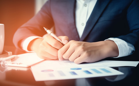 選擇北京代理記賬公司的優(yōu)勢、費用有哪些？