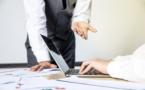 兩部門(mén)：制造業(yè)中小微企業(yè)繼續(xù)延緩繳納部分稅費(fèi)